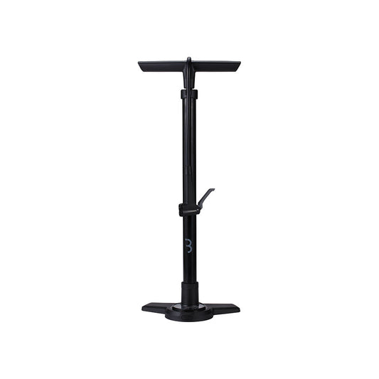BBB Cycling BFP-28 AirBoost floor pump with dual valve head, black finish, capable of 160psi, for bicycle tires.