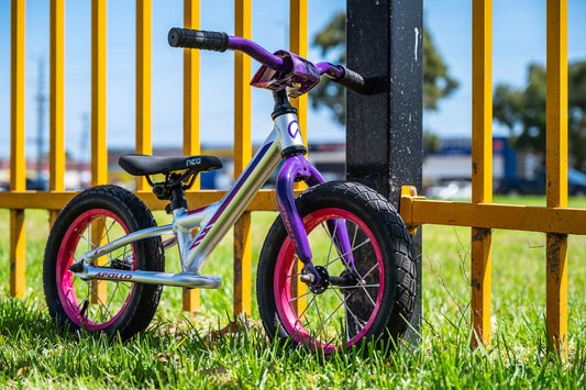 Balance Bike Radius Neo Jr. (Silver/Pink) - MetroCycle