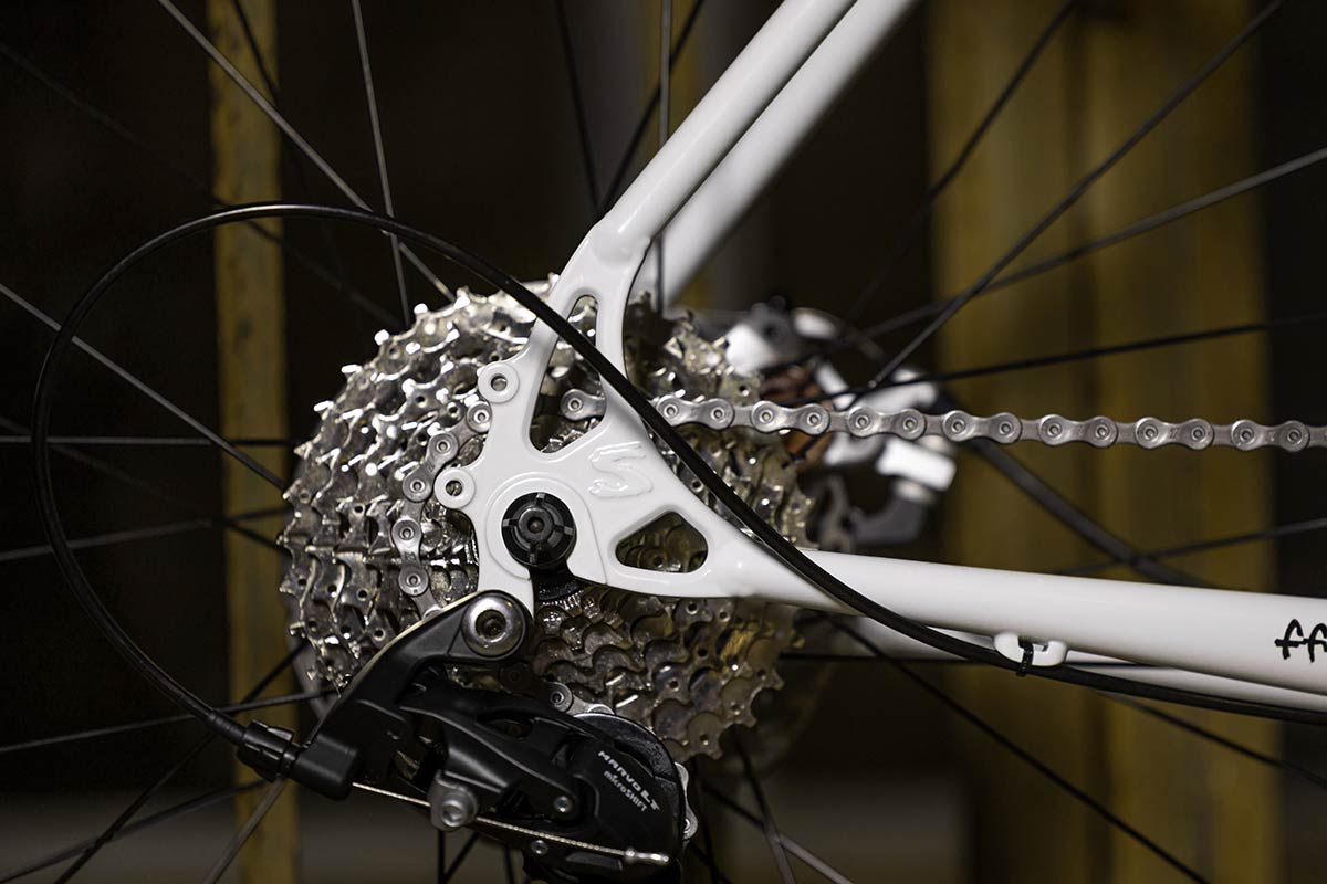 Surly Preamble Drop Bar - 700c - MetroCycle