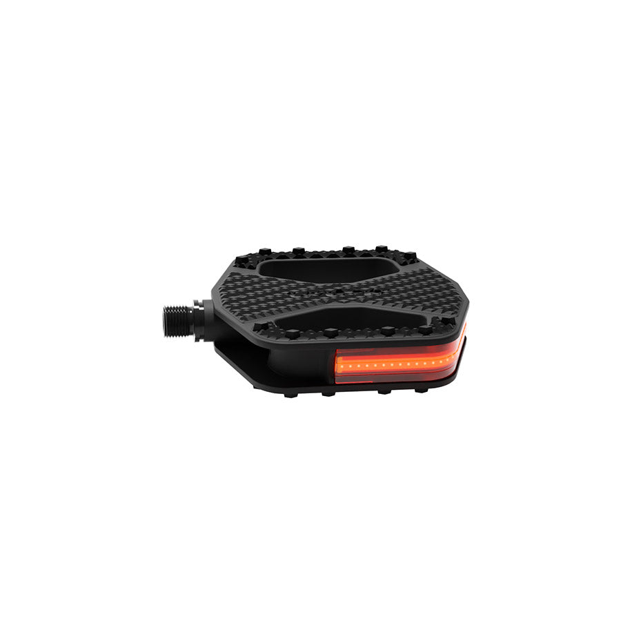 Look Geo City Vision recreational pedals, black and silver bike pedals with textured grip surfaces for cycling.