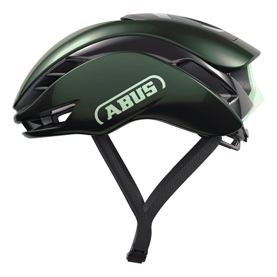 Abus GameChanger 2.0 road helmet in velvet black with size L (59-62cm), aerodynamic design for cycling safety and performance.