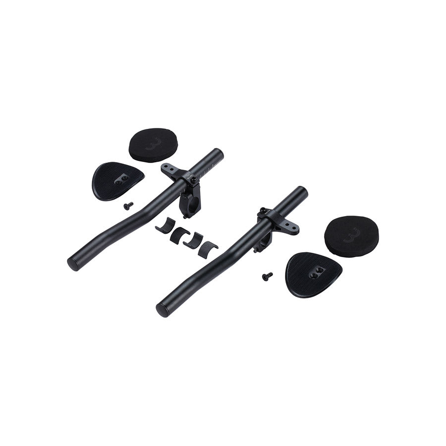 Black BBB Cycling BHB-58 AeroLight triathlon handlebars with aerodynamic aluminum design, suitable for TT and triathlon bikes.