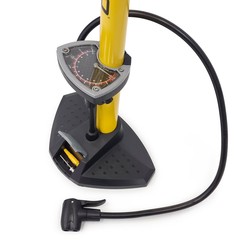Beto CWM floor pump for bicycles with a sturdy metal frame and a comfortable handle for easy inflation.