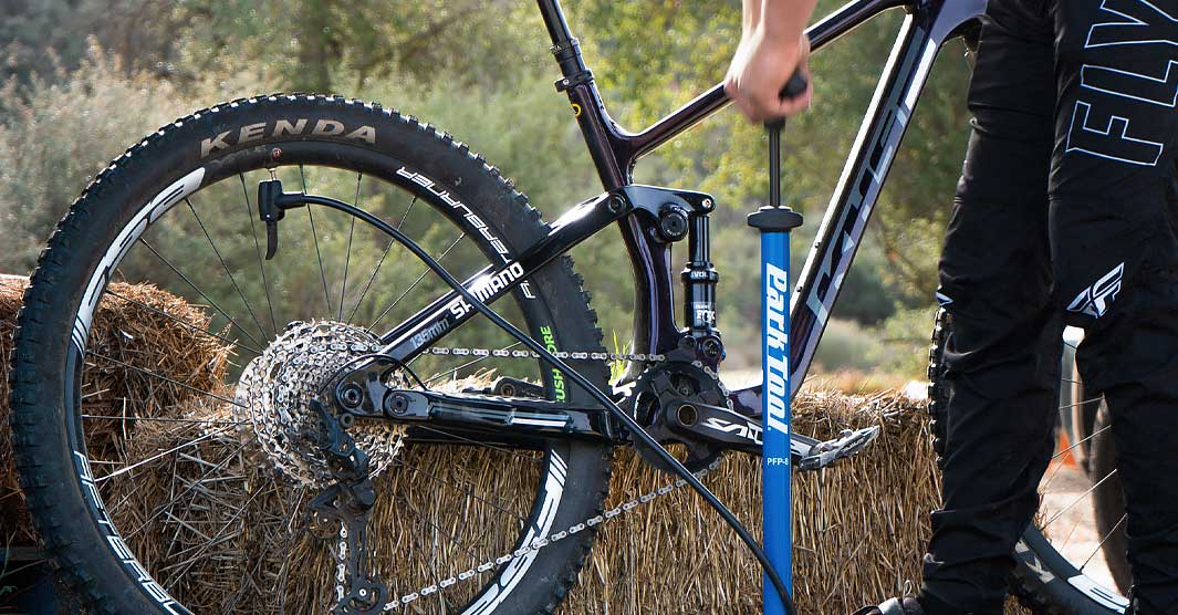 KHS 6600 Enduro MTB - Raisin - Extra Large - Lightly Used