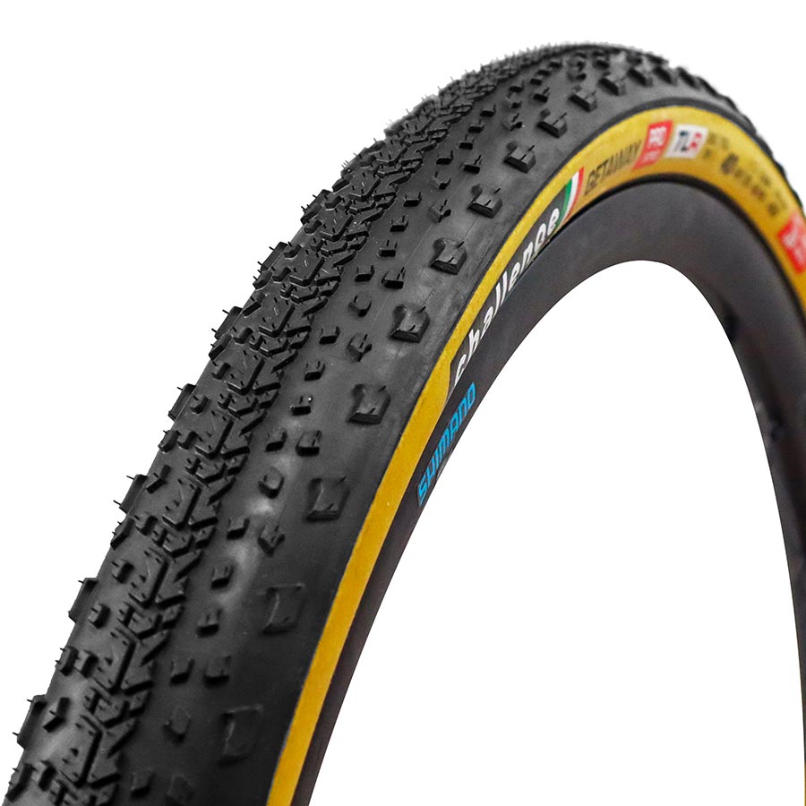 Challenge GETAWAY Pro TLR gravel tire, 700x40c, tubeless-ready with tanwall, superpoly casing, and 260 TPI for off-road cycling.