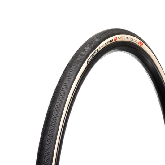 Challenge Criterium RS TLR road tire with 700x25mm folding tubeless-ready design and sealed corespun cotton tread.