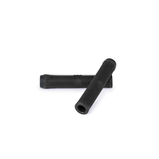 Pair of black Eclat grip filters for bicycle handlebars, showing textured surface and ergonomic design.