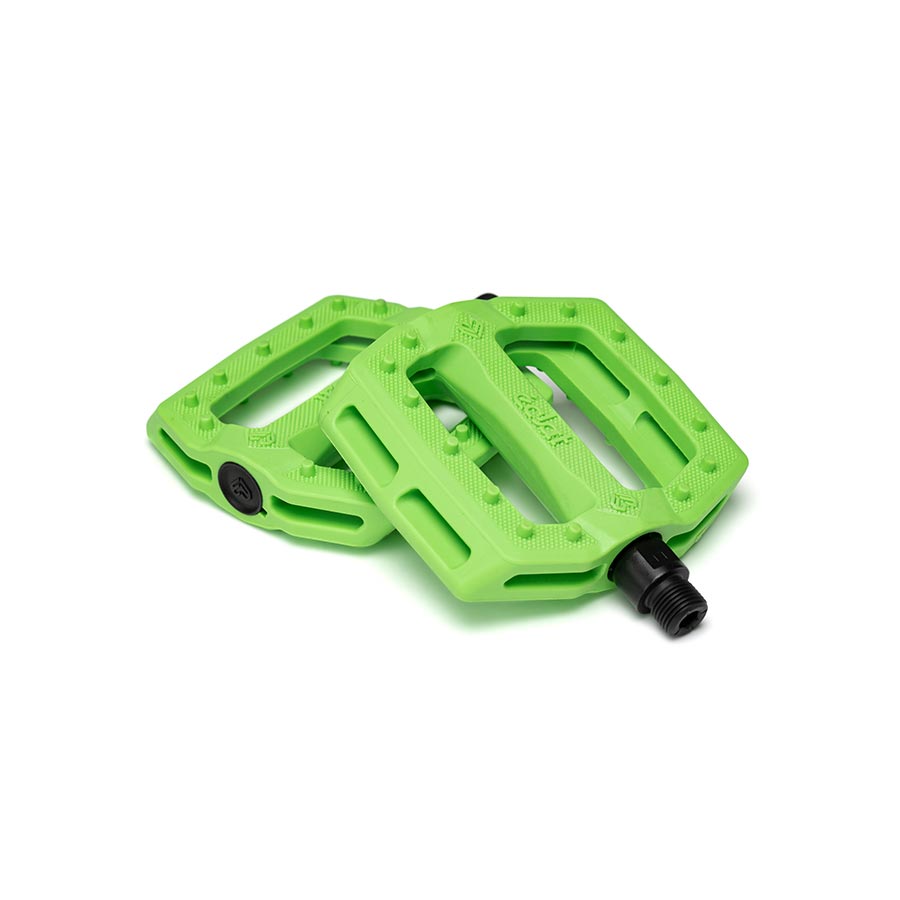 Black Eclat Slash platform pedals with metal pins and wide surface for BMX or mountain biking.