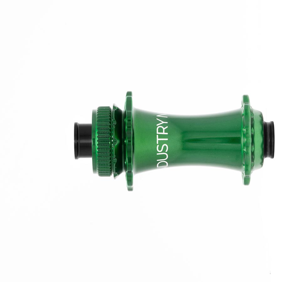 Industry Nine Solix G Classic front disc hub in black with 24h and 12mm TA, 100mm axle, detailed view of the hub design