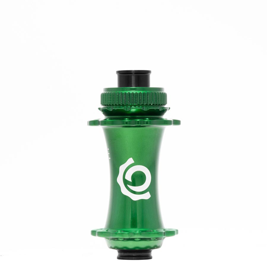 Industry Nine Solix M Classic front disc hub with 24h, 15mm thru-axle, 110mm boost spacing in black for mountain bikes.