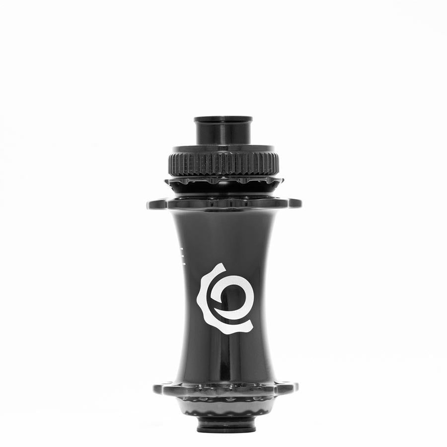Industry Nine Solix M Classic front disc hub in black, 24h, 15mm thru-axle, 110mm boost spacing, bike wheel component