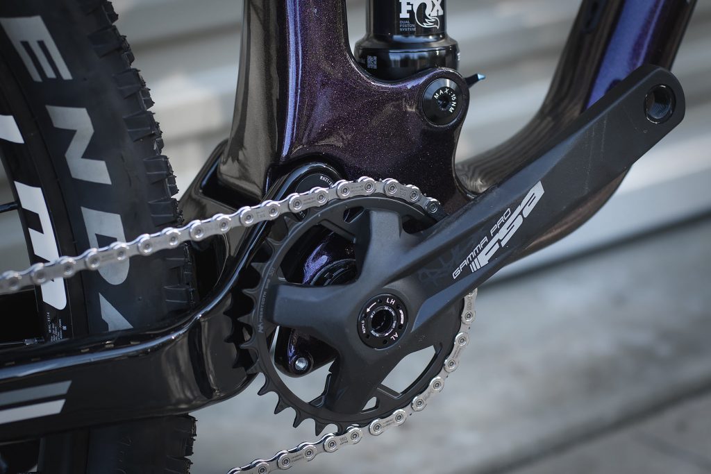KHS 6600 Enduro MTB - Raisin - Extra Large - Lightly Used