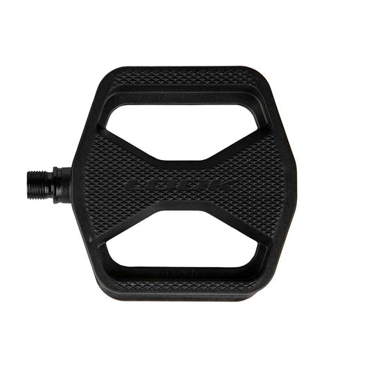 Black Look Geo City platform pedals with composite body and 9/16-inch spindle, designed for urban cycling.