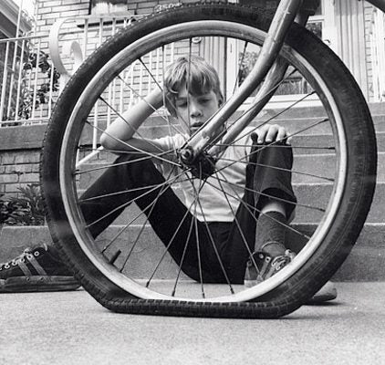 *Flat Tire Inner Tube Replacement - MetroCycle