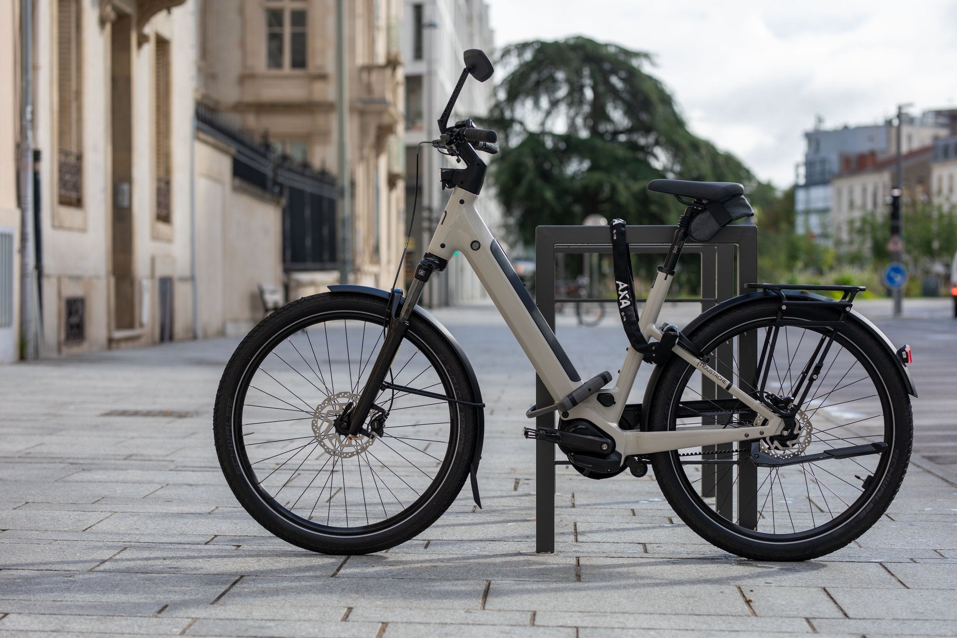 Moustache Mardi 27.4 - Open - Belt Drive - MetroCycle