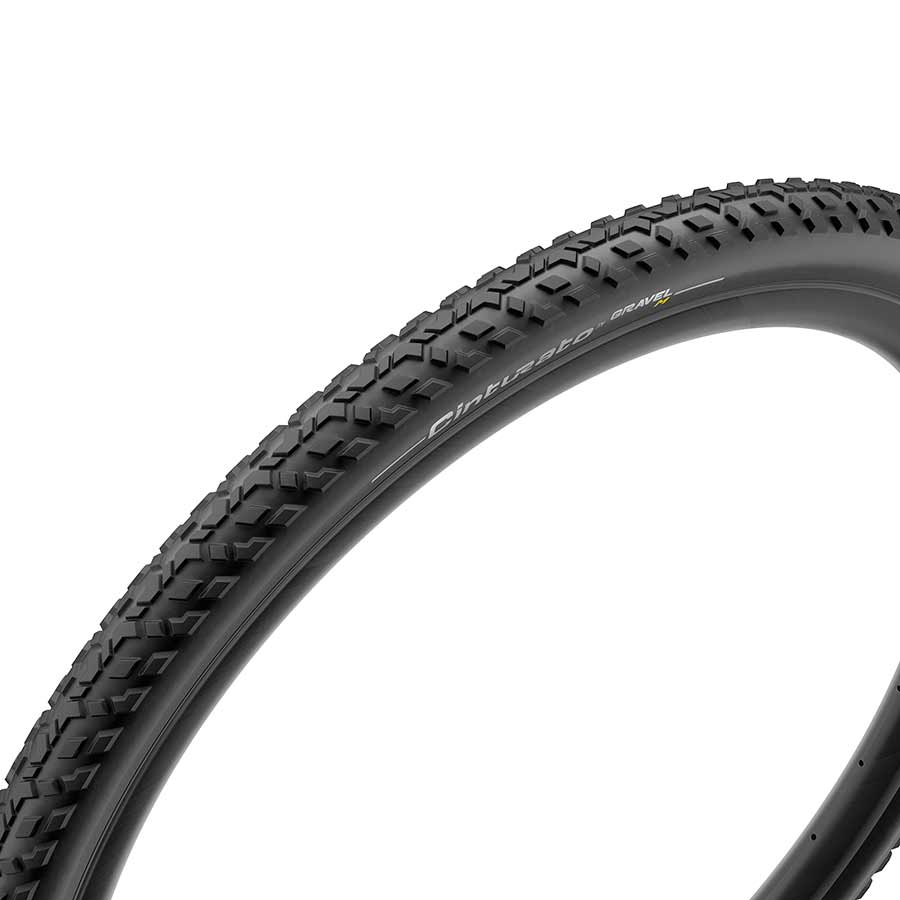 Pirelli Cinturato Gravel M tire, 700x35c, tubeless-ready gravel tire with black sidewalls, speedgrip 127tpi for gravel cycling.