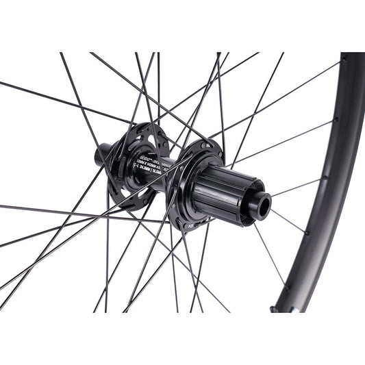 Pair of Seido Sinus 650b wheels with 584 holes, 28mm width, 12mm thru-axle, 100mm R, 142mm disc center lock for cycling