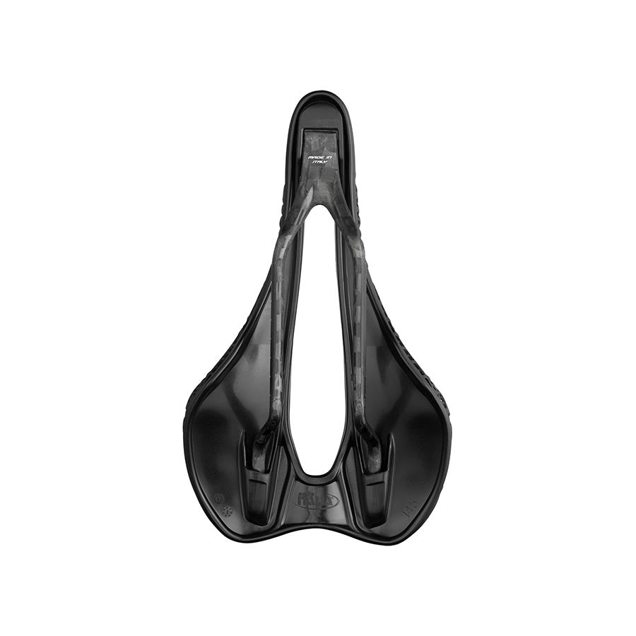 Selle Italia SLR 3D Boost Superflow road saddle in black with carbon rails, unisex design, 248x145mm.